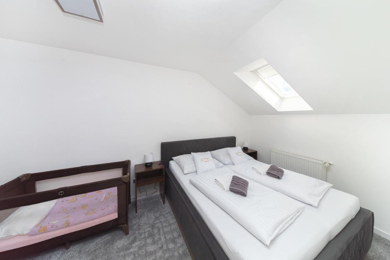 Pb Apartments Spišská Nová Ves エクステリア 写真